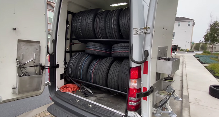 4 Things You Need To Know About Mobile Tire Service