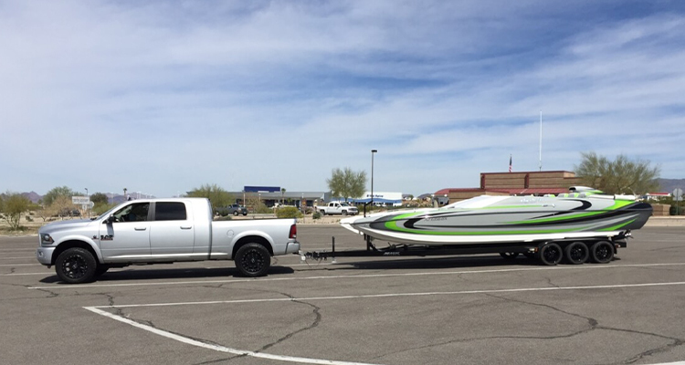 Smooth Sailing: Ontario Towing’s Professional Boat Towing Services in Ottawa